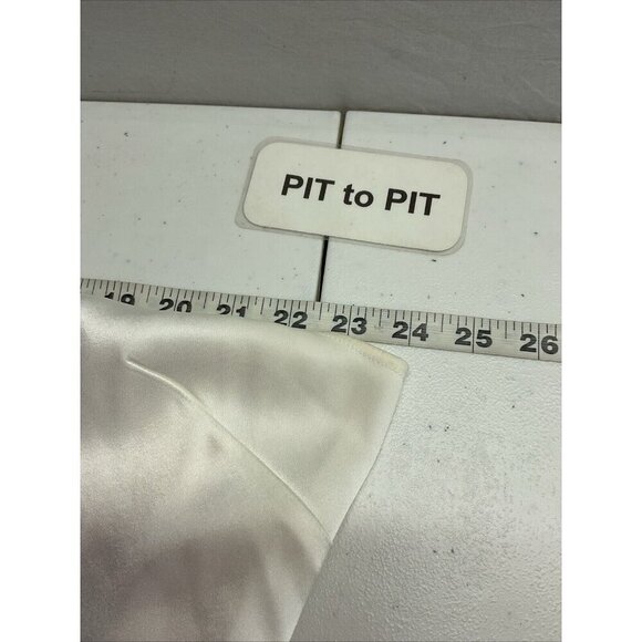 St. John Ivory Cap sleeve satin blouse top Formal Party‎ Layering size XL - Picture 8 of 14